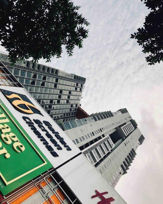 2Br 8Pax Swingduplexekocherasmall—Infinitypool Mrt Kuala Lumpur Esterno foto